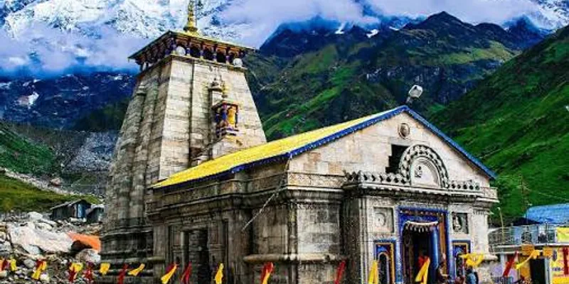 Kedarnath temple below the Himalayan peaks, one of the four dhams on the Char Dham yatra